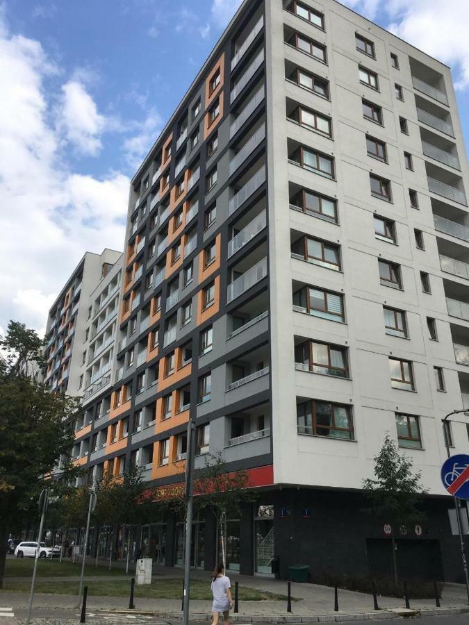 Luxlux Apartments Coconut Warsaw Luaran gambar